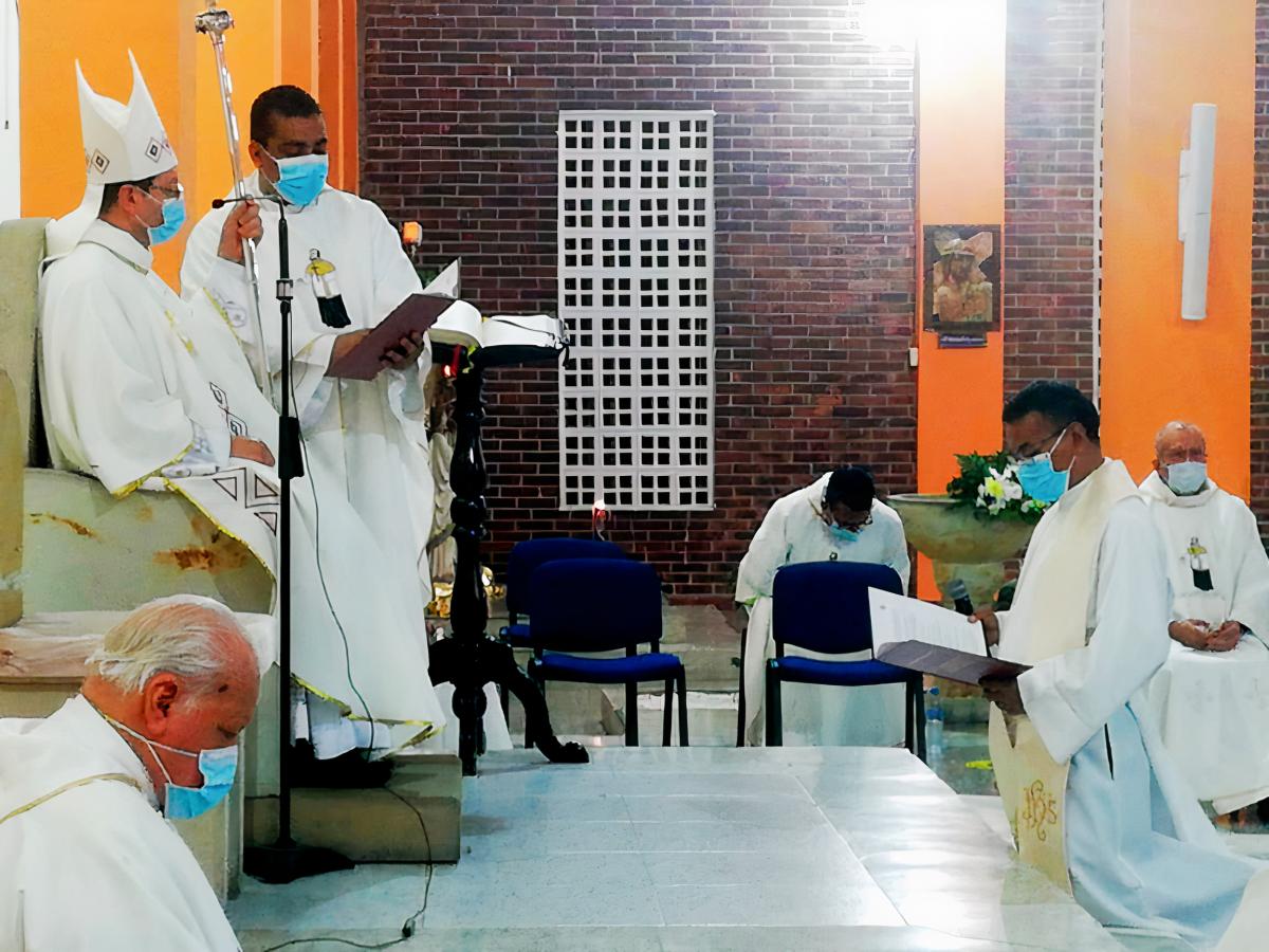 Posesión canónica La Inmaculada
