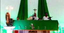 Con gran devoción nuestros grupos apostólicos como Adoración perpetua, Ministros Extraordinarios de la Comunión y Pastoral de la  salud participaron de esta novena en este dia 